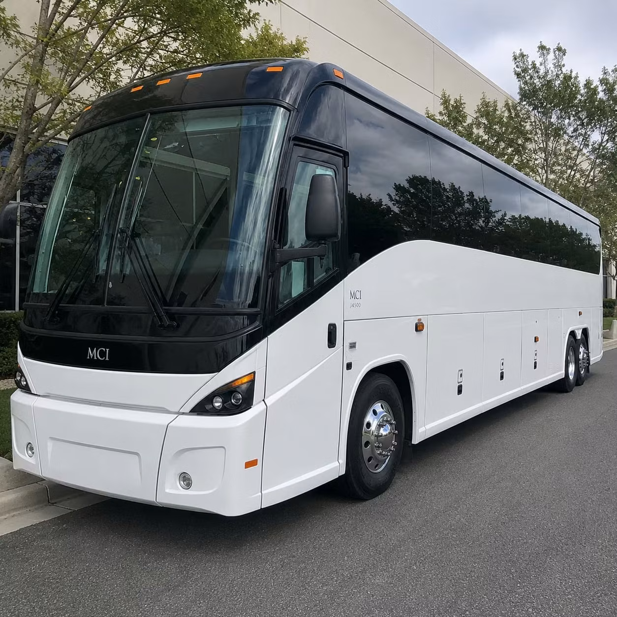 charter buses and party buses for nc state wolfpack games at carter finley stadium and pnc arena