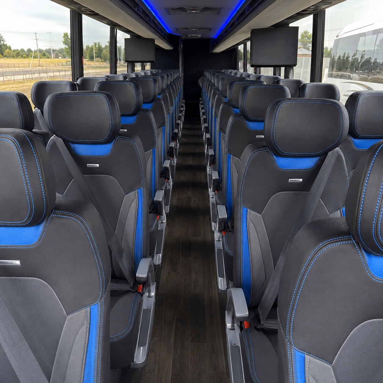 multi day charter bus rentals from raleigh for tournaments retreats and road trips