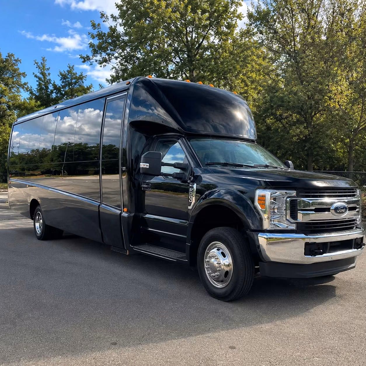 raleigh 20 passenger minibus rental